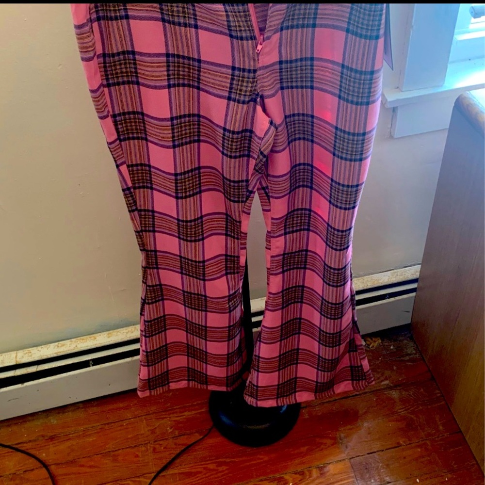 90’s Flare, Pink Plaid , Almost Famous . Size 7
